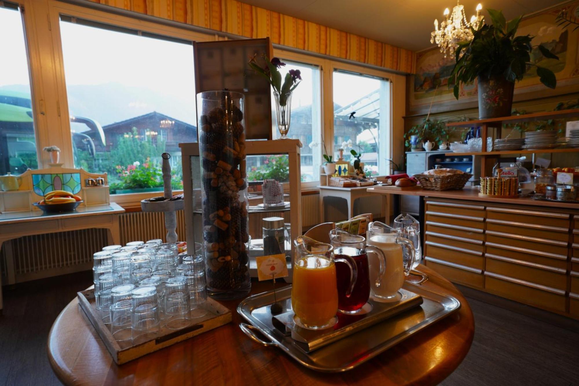 Edelweiss Lodge Wilderswil Eksteriør bilde